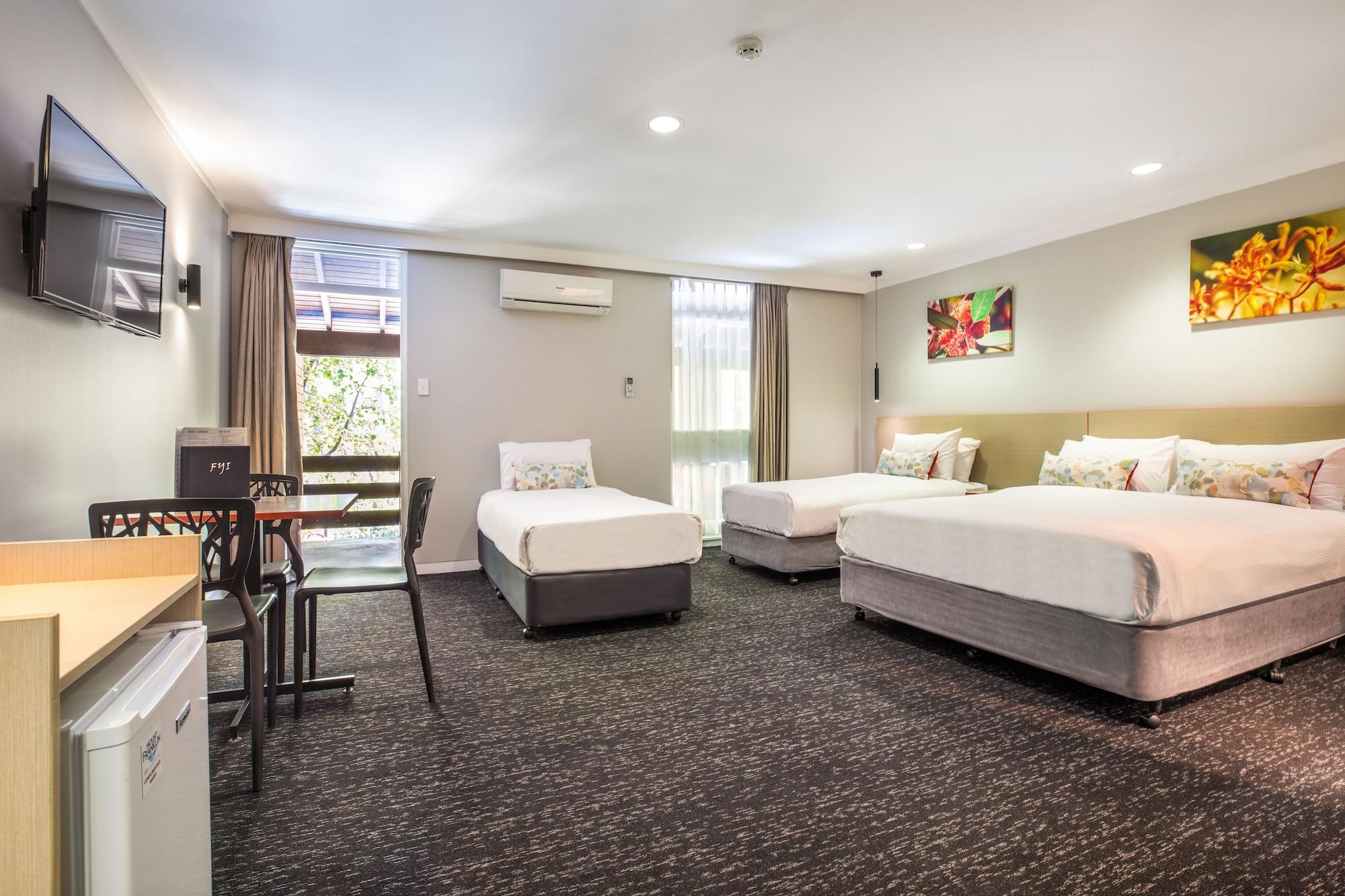 Nightcap At The Ranch Hotel Macquarie Park Exterior foto