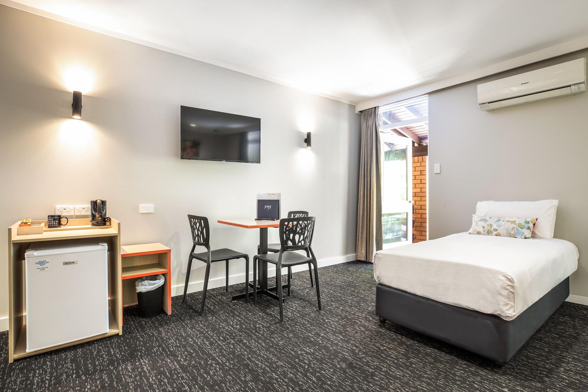 Nightcap At The Ranch Hotel Macquarie Park Exterior foto